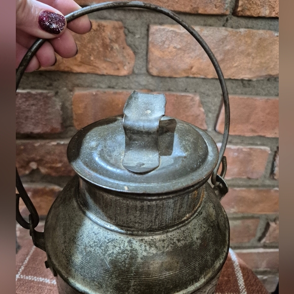 Vintage Galvanized Steel Milk Can - Picture 4 of 7